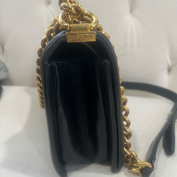 Chanel Quilted Calfskin Medium Flap Boy Bag - Picture 5 of 10